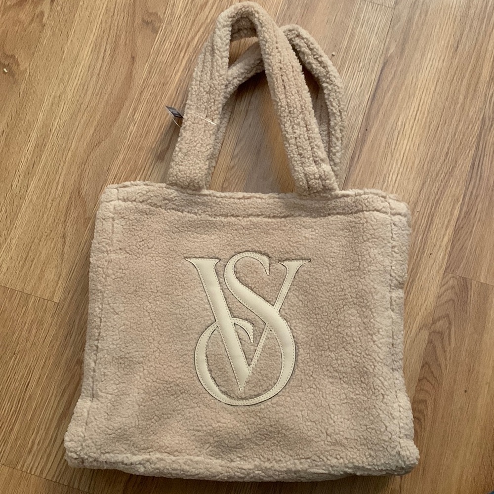 Victoria secret bag. Brand new with tag.
